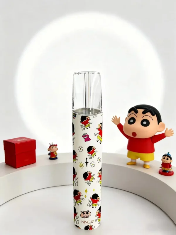 NINGA 動漫聯名主機 搭載 380毫安培電芯 與 Type-C 快速充電 炫彩動態 LED 燈效輸出顯示